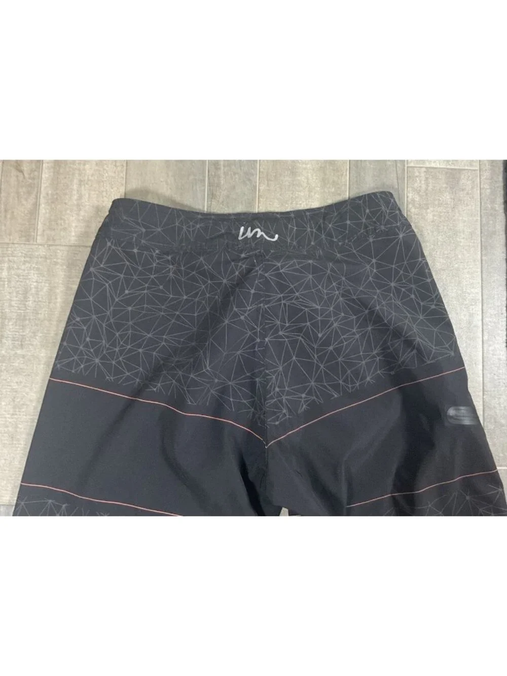 Imperial Motion IM Tight & Right Mens 30 Board Shorts Swim Trunks Black Surf